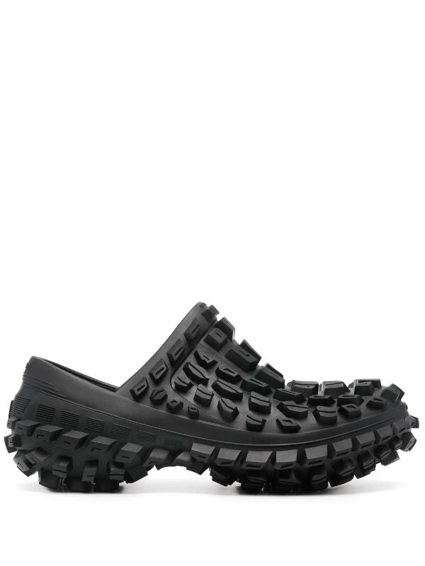 Balenciaga Bouncer clogs