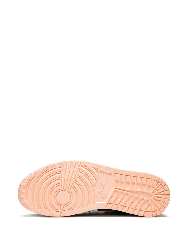 Jordan Air Jordan 1 Retro High OG “Crimson Tint” sneakers