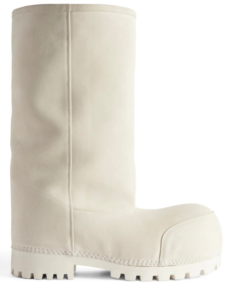 Balenciaga Alaska fur high snow boots