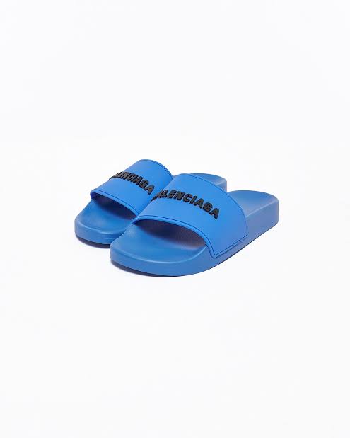 Balenciaga logo-embossed pool slides