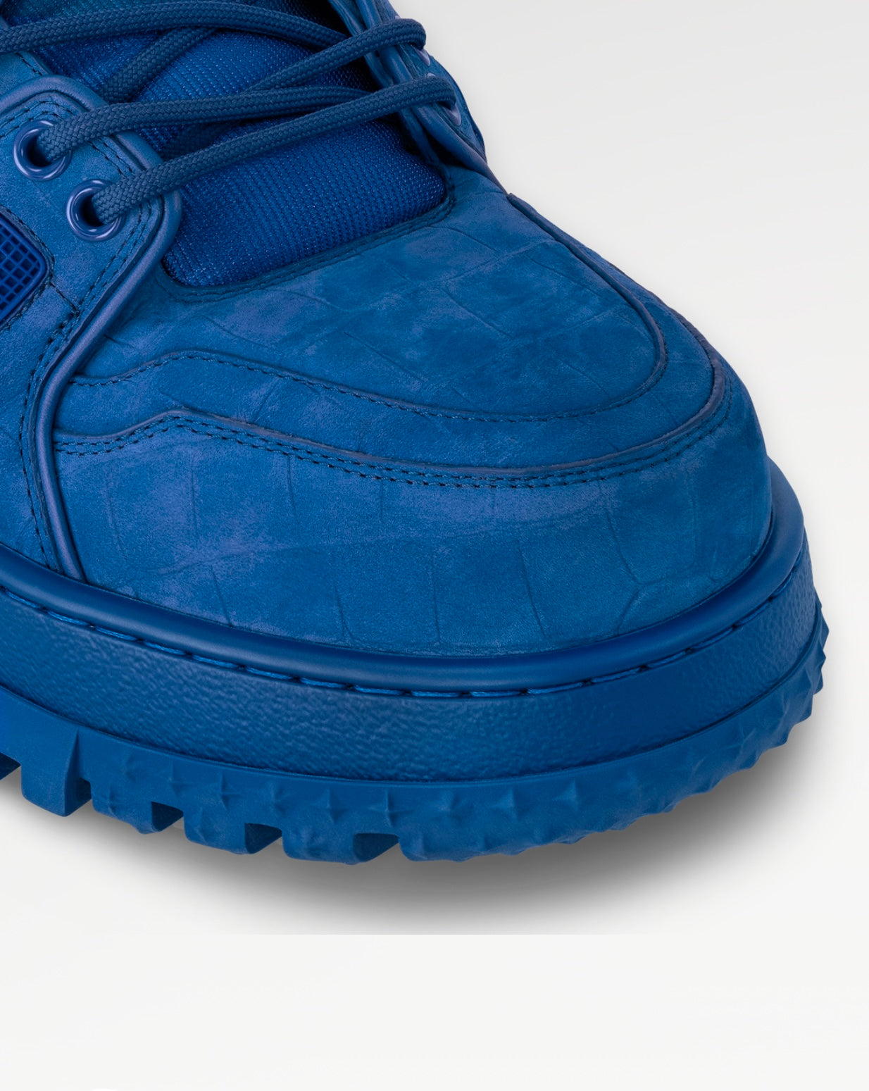 Louis Vuitton Trainer Maxi Sneaker
