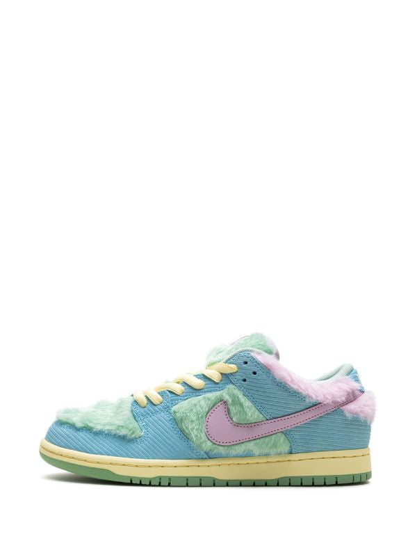 Nike SB Dunk Low "Verdy Visty" sneakers