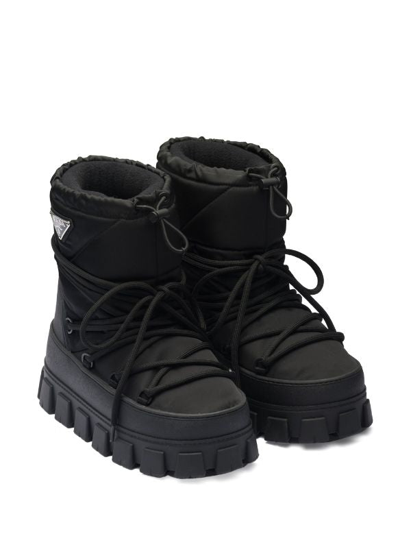 Prada logo-plaque snow boots